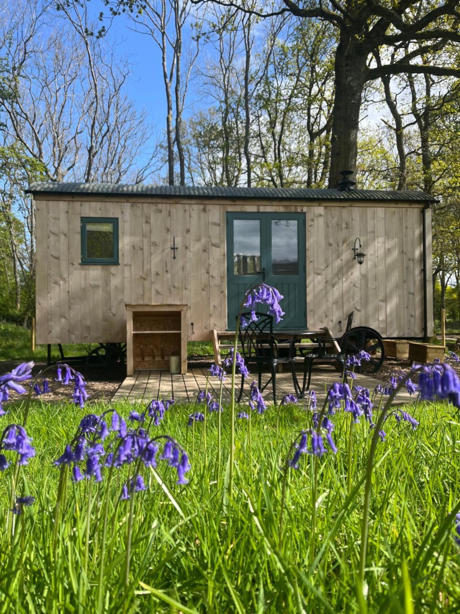 Coachroad Shepherds Huts Petworth Esterno foto
